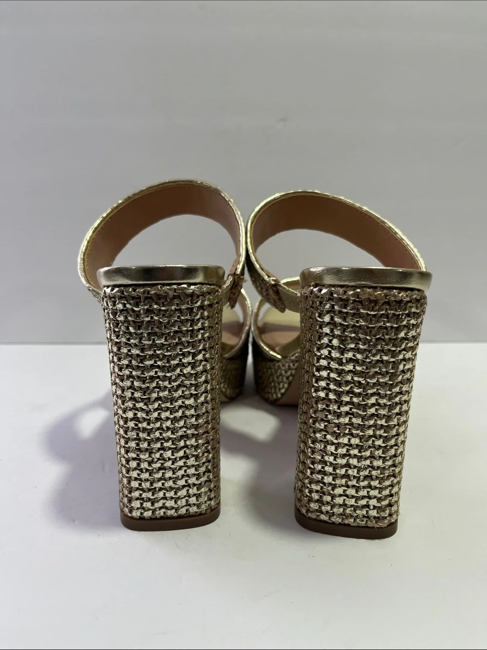 Steve Madden Gold Platform Woven Block Heel Sandals - Women's Sz 7.5